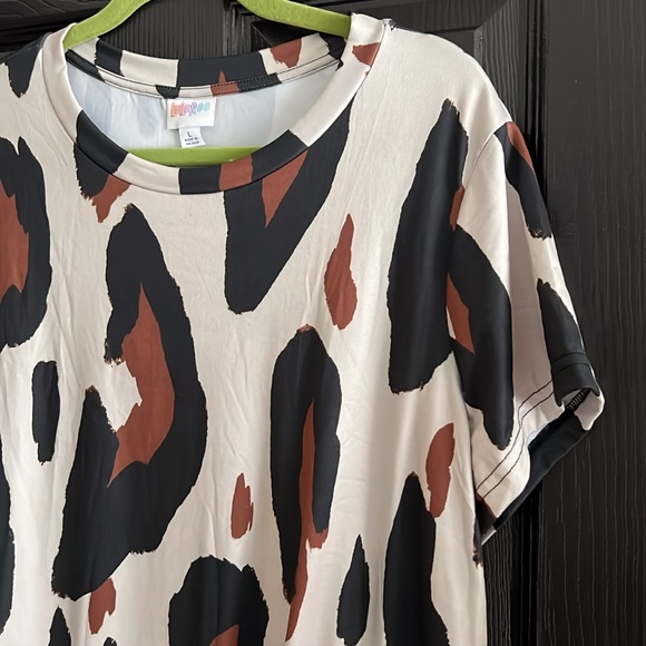 LuLaRoe Leslie top - Large - Picture 4 of 12